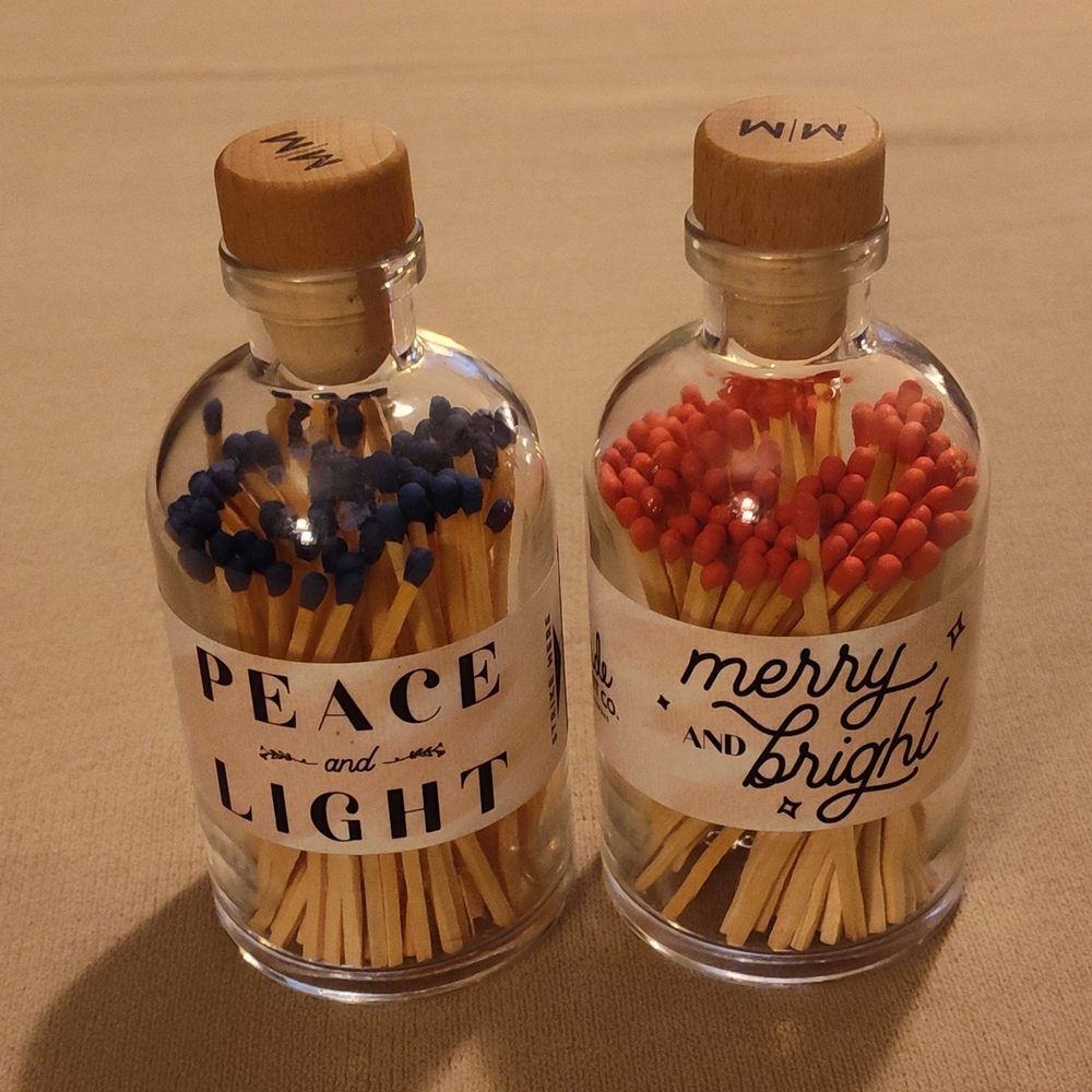 NEW! Holiday Themed Matchstick Set (Glass Bottles)